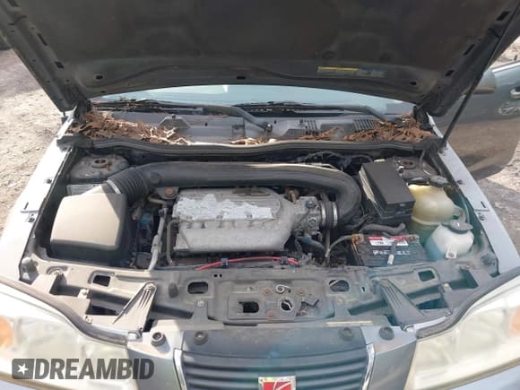 ✅ 2006 Saturn VUE • VIN: 5GZCZ53436S870433 • Lot: 41675766. Wystawiony na IAAI z przebiegiem 163 330 mil. Bezpłatny archiwum sprzedaży aukcyjnych z USA i szczegółowy raport historii pojazdu na DreamBid. Zdjęcie 10.