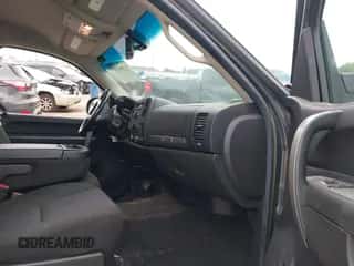 2011 Chevrolet Silverado 1500 LT с VIN 3GCPKSE36BG142049, выставлен на аукционе IAAI как лот 43304595 с пробегом 175 136 миль миль и . История ставок и продаж доступна на DreamBid. Изображение 5.