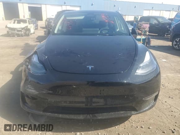 ✅ 2024 Tesla Model Y Long Range • VIN: 7SAYGAEE3RF106923 • Лот: 85140945. Опубликован ранее на Copart с пробегом Не указан. Бесплатный доступ к архиву аукционных продаж из США и подробный отчёт об истории автомобиля на DreamBid. Изображение 5.