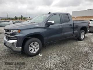 2021 Chevrolet Silverado 1500 LT с VIN 1GCRWCED1MZ117817, выставлен на аукционе Copart как лот 54954585 с пробегом 35 169 миль миль и Списание • Salvage title. История ставок и продаж доступна на DreamBid. Изображение 1.