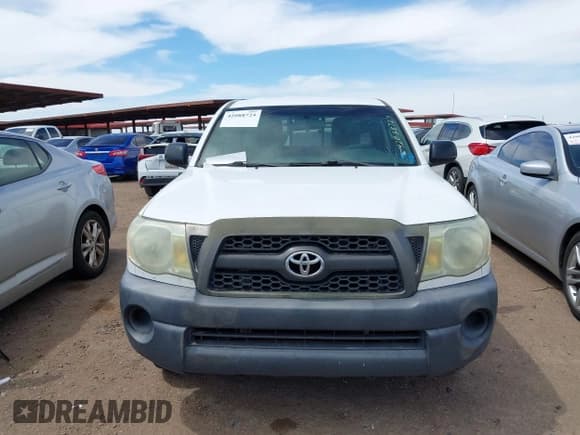✅ 2011 Toyota Tacoma • VIN: 5TFTX4CN9BX004243 • Lot: 42088724. Listed on IAAI with 340,241 mi. Free auction sales archive from the USA and detailed vehicle history report at DreamBid. Image 12.