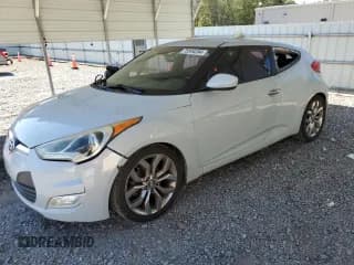 ✅ 2014 Hyundai Veloster • VIN: KMHTC6AD4EU213022 • Lot: 75594394. Wystawiony na Copart z przebiegiem 200 151 mil. Bezpłatny archiwum sprzedaży aukcyjnych z USA i szczegółowy raport historii pojazdu na DreamBid. Zdjęcie 1.