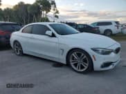 ✅ 2019 BMW 4 Series 440i • VIN: WBA4Z5C5XKEE17045 • Lot: 74325114. Wystawiony na Copart z przebiegiem 82 911 mil. Bezpłatny archiwum sprzedaży aukcyjnych z USA i szczegółowy raport historii pojazdu na DreamBid. Zdjęcie 4.