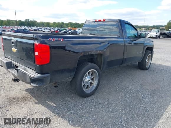 ✅ 2015 Chevrolet Silverado 1500 LS • VIN: 1GCNKPEH8FZ369085 • Лот: 43189749. Опубликован ранее на IAAI с пробегом 194 913 миль. Бесплатный доступ к архиву аукционных продаж из США и подробный отчёт об истории автомобиля на DreamBid. Изображение 4.