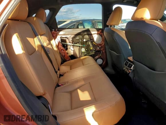 ✅ 2024 Lexus RX 350h Luxury • VIN: 2T2BBMCA4RC023004 • Lot: 94499435. Wystawiony na Copart z przebiegiem 21 411 mil. Bezpłatny archiwum sprzedaży aukcyjnych z USA i szczegółowy raport historii pojazdu na DreamBid. Zdjęcie 11.