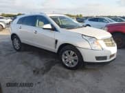 ✅ 2010 Cadillac SRX Luxury Collection • VIN: 3GYFNAEY1AS619419 • Lot: 43580125. Wystawiony na IAAI z przebiegiem 89 313 mil. Bezpłatny archiwum sprzedaży aukcyjnych z USA i szczegółowy raport historii pojazdu na DreamBid. Zdjęcie 1.