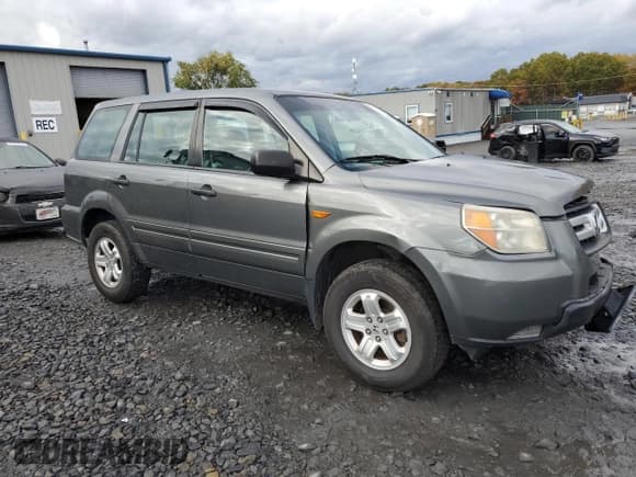 ✅ 2007 Honda Pilot LX • VIN: 5FNYF18197B016133 • Lot: 82569425. Listed on Copart with 169,550 mi. Free auction sales archive from the USA and detailed vehicle history report at DreamBid. Image 4.