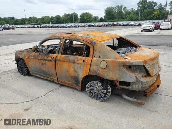 ✅ 2011 Chrysler 200 Limited • VIN: 1C3BC2FG7BN504863 • Lot: 63762755. Listed on Copart with Not provided. Free auction sales archive from the USA and detailed vehicle history report at DreamBid. Image 2.