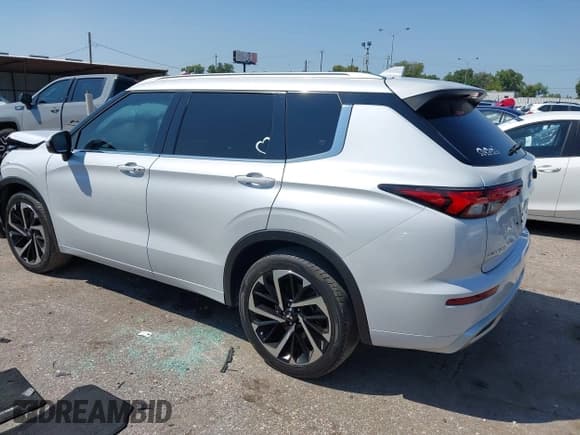 ✅ 2022 Mitsubishi Outlander SEL • VIN: JA4J4VA8XNZ057572 • Lot: 43165710. Wystawiony na IAAI z przebiegiem 19 864 mil. Bezpłatny archiwum sprzedaży aukcyjnych z USA i szczegółowy raport historii pojazdu na DreamBid. Zdjęcie 3.