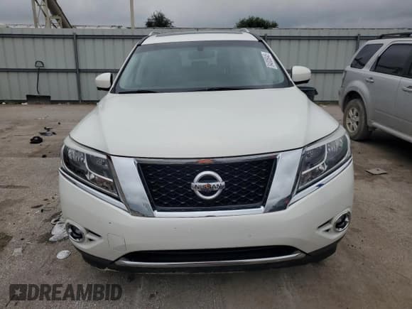 ✅ 2014 Nissan Pathfinder Platinum • VIN: 5N1AR2MM7EC674599 • Lot: 84005045. Wystawiony na Copart z przebiegiem 125 674 mil. Bezpłatny archiwum sprzedaży aukcyjnych z USA i szczegółowy raport historii pojazdu na DreamBid. Zdjęcie 5.