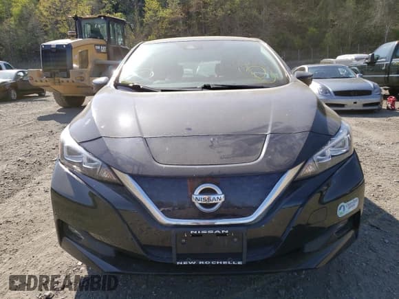 ✅ 2018 Nissan LEAF SL • VIN: 1N4AZ1CP9JC303907 • Lot: 49109413. Wystawiony na Copart z przebiegiem 79 462 mil. Bezpłatny archiwum sprzedaży aukcyjnych z USA i szczegółowy raport historii pojazdu na DreamBid. Zdjęcie 5.