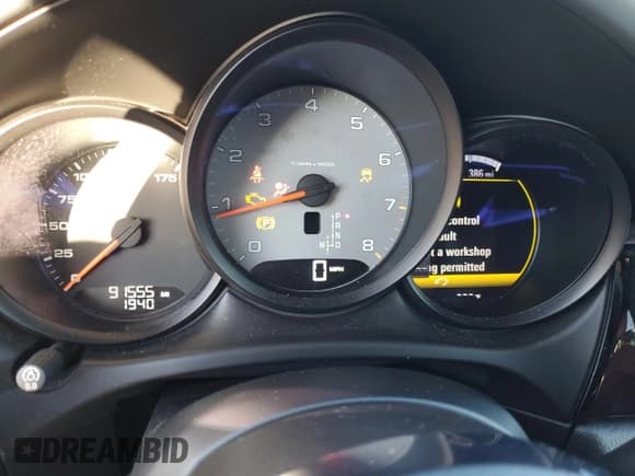 ✅ 2015 Porsche Macan S • VIN: WP1AB2A51FLB70068 • Лот: 87116295. Опубликован ранее на Copart с пробегом 91 555 миль. Бесплатный доступ к архиву аукционных продаж из США и подробный отчёт об истории автомобиля на DreamBid. Изображение 9.