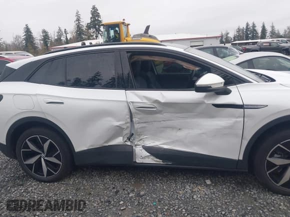 ✅ 2023 Volkswagen ID.4 Pro S • VIN: 1V2WNPE85PC027351 • Лот: 43728529. Опубликован ранее на IAAI с пробегом 16 150 миль. Бесплатный доступ к архиву аукционных продаж из США и подробный отчёт об истории автомобиля на DreamBid. Изображение 13.