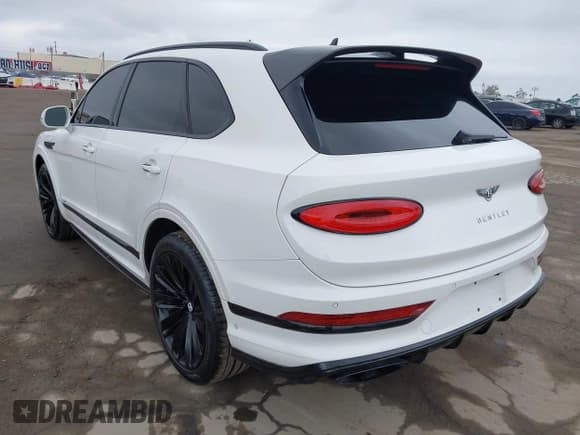 ✅ 2021 Bentley Bentayga Speed • VIN: SJAAR2ZV7MC036214 • Лот: 42202228. Опубликован ранее на IAAI с пробегом 20 179 миль. Бесплатный доступ к архиву аукционных продаж из США и подробный отчёт об истории автомобиля на DreamBid. Изображение 3.