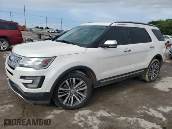 ✅ 2016 Ford Explorer Platinum • VIN: 1FM5K8HT3GGC30965 • Lot: 58735995. Listed on Copart with 105,703 mi. Free auction sales archive from the USA and detailed vehicle history report at DreamBid. Image 1.