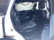 ✅ 2025 Ford Expedition Platinum • VIN: 1FMJU1M87SEA30788 • Lot: 42845273. Wystawiony na IAAI z przebiegiem 1 185 mil. Bezpłatny archiwum sprzedaży aukcyjnych z USA i szczegółowy raport historii pojazdu na DreamBid. Zdjęcie 8.