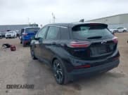 ✅ 2023 Chevrolet Bolt EV 2LT • VIN: 1G1FX6S02P4143467 • Lot: 41607322. Wystawiony na IAAI z przebiegiem 95 398 mil. Bezpłatny archiwum sprzedaży aukcyjnych z USA i szczegółowy raport historii pojazdu na DreamBid. Zdjęcie 3.