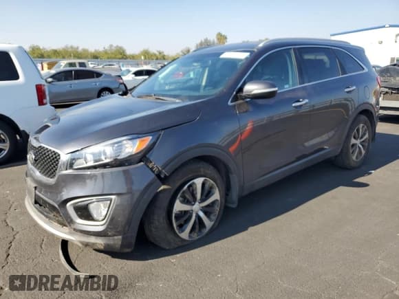 ✅ 2017 Kia Sorento EX • VIN: 5XYPH4A51HG235277 • Lot: 91072335. Wystawiony na Copart z przebiegiem 193 623 mil. Bezpłatny archiwum sprzedaży aukcyjnych z USA i szczegółowy raport historii pojazdu na DreamBid. Zdjęcie 1.