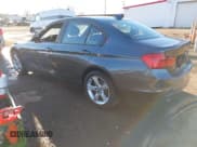 ✅ 2013 BMW 3 Series 328i • VIN: WBA3A5G58DNP23738 • Лот: 43694945. Опубликован ранее на IAAI с пробегом 113 006 миль. Бесплатный доступ к архиву аукционных продаж из США и подробный отчёт об истории автомобиля на DreamBid. Изображение 3.