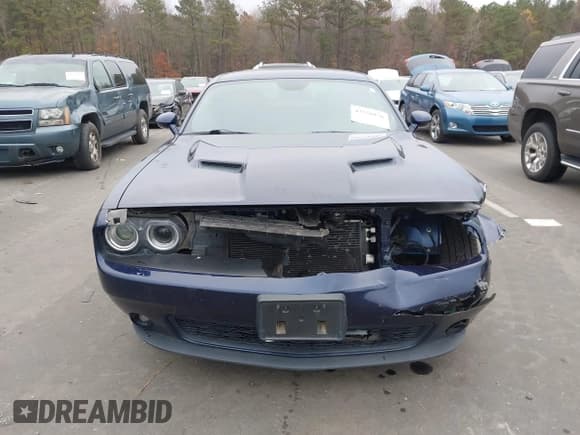 ✅ 2015 Dodge Challenger SXT Plus • VIN: 2C3CDZBG0FH719001 • Lot: 43750836. Wystawiony na IAAI z przebiegiem 78 492 mil. Bezpłatny archiwum sprzedaży aukcyjnych z USA i szczegółowy raport historii pojazdu na DreamBid. Zdjęcie 12.