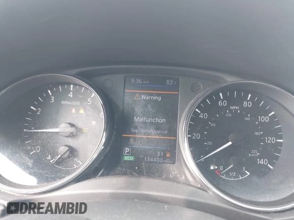 ✅ 2018 Nissan Rogue SL • VIN: 5N1AT2MT7JC792901 • Lot: 42696131. Listed on IAAI with 134,408 mi. Free auction sales archive from the USA and detailed vehicle history report at DreamBid. Image 7.