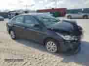 ✅ 2022 Hyundai Accent SE • VIN: 3KPC24A61NE182565 • Lot: 53781655. Wystawiony na Copart z przebiegiem Nie podano mil. Skorzystaj z bezpłatnego archiwum sprzedaży aukcyjnych z USA i zobacz szczegółowy raport historii pojazdu na DreamBid. Zdjęcie 4.