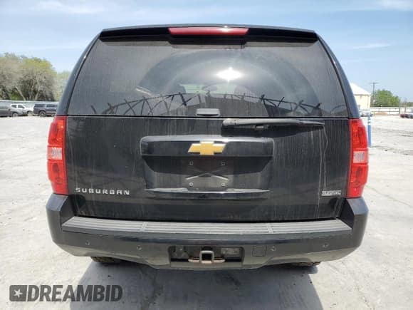 ✅ 2012 Chevrolet Suburban LT • VIN: 1GNSCJE0XCR229243 • Lot: 50703095. Listed on Copart with 193,155 mi. Free auction sales archive from the USA and detailed vehicle history report at DreamBid. Image 6.