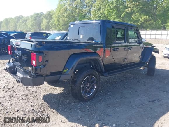 ✅ 2023 Jeep Gladiator Overland • VIN: 1C6HJTFG9PL549685 • Lot: 42037635. Wystawiony na IAAI z przebiegiem 40 734 mil. Bezpłatny archiwum sprzedaży aukcyjnych z USA i szczegółowy raport historii pojazdu na DreamBid. Zdjęcie 4.
