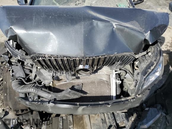 ✅ 2014 Buick LaCrosse • VIN: 1G4GA5GR3EF189059 • Lot: 47027295. Wystawiony na Copart z przebiegiem 75 012 mil. Bezpłatny archiwum sprzedaży aukcyjnych z USA i szczegółowy raport historii pojazdu na DreamBid. Zdjęcie 11.