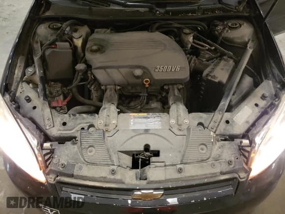 ✅ 2011 Chevrolet Impala LT Fleet • VIN: 2G1WG5EK6B1121841 • Lot: 81805505. Listed on Copart with 160,904 mi. Free auction sales archive from the USA and detailed vehicle history report at DreamBid. Image 11.