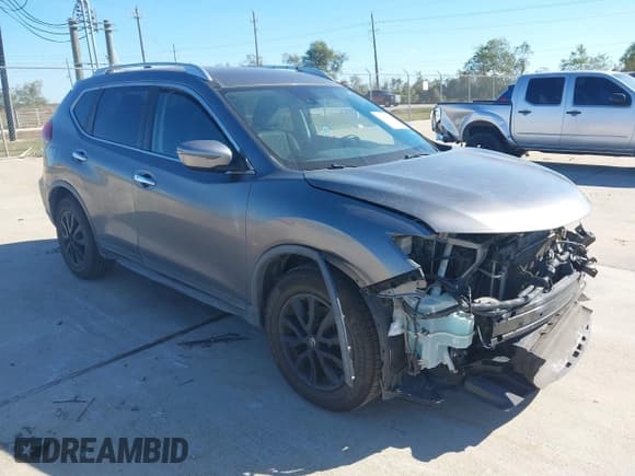 ✅ 2019 Nissan Rogue SV • VIN: KNMAT2MT1KP529429 • Lot: 43610739. Listed on IAAI with 145,700 mi. Free auction sales archive from the USA and detailed vehicle history report at DreamBid. Image 1.