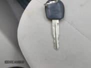 ✅ 2004 Kia Spectra LX • VIN: KNAFE121945037366 • Лот: 43284970. Опубликован ранее на IAAI с пробегом 171 541 миль. Бесплатный доступ к архиву аукционных продаж из США и подробный отчёт об истории автомобиля на DreamBid. Изображение 11.