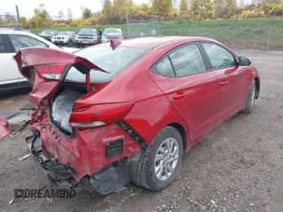 2017 Hyundai Elantra SE z VIN KMHD74LF3HU329442, wystawiony jako IAAI lot #43391826 z przebiegiem 125 063 mil mil oraz . Historia ofert i sprzedaży dostępna na DreamBid. Obrazek 4.