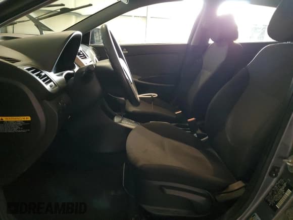 ✅ 2014 Hyundai Accent GS • VIN: KMHCT5AE9EU141785 • Лот: 78535374. Опубликован ранее на Copart с пробегом 107 303 миль. Бесплатный доступ к архиву аукционных продаж из США и подробный отчёт об истории автомобиля на DreamBid. Изображение 7.