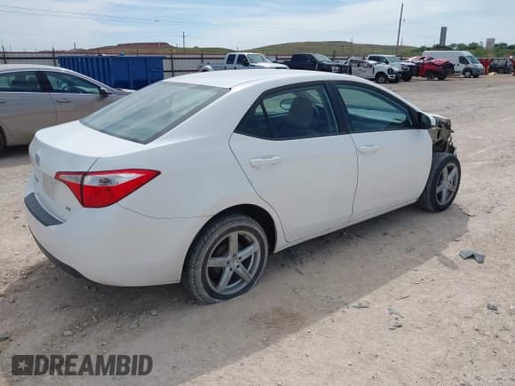 ✅ 2016 Toyota Corolla L • VIN: 5YFBURHE5GP404297 • Lot: 42315416. Listed on IAAI with 131,849 mi. Free auction sales archive from the USA and detailed vehicle history report at DreamBid. Image 4.
