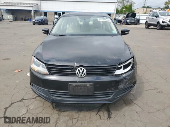 ✅ 2012 Volkswagen Jetta SE • VIN: 3VWBP7AJ7CM319057 • Lot: 69726045. Listed on Copart with 120,852 mi. Free auction sales archive from the USA and detailed vehicle history report at DreamBid. Image 5.