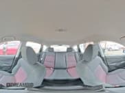 ✅ 2005 Mazda 3 s • VIN: JM1BK343051283588 • Lot: 81767765. Wystawiony na Copart z przebiegiem 222 828 mil. Bezpłatny archiwum sprzedaży aukcyjnych z USA i szczegółowy raport historii pojazdu na DreamBid. Zdjęcie 14.