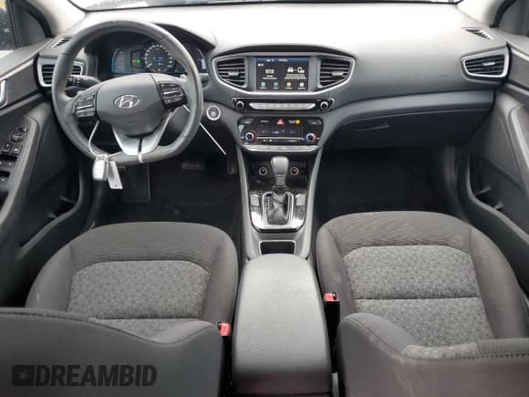 ✅ 2019 Hyundai Ioniq SEL • VIN: KMHC75LC0KU134817 • Lot: 51964555. Wystawiony na Copart z przebiegiem 95 837 mil. Bezpłatny archiwum sprzedaży aukcyjnych z USA i szczegółowy raport historii pojazdu na DreamBid. Zdjęcie 8.