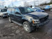 ✅ 2013 Chevrolet Suburban LT • VIN: 1GNSKJE78DR285229 • Lot: 85232824. Wystawiony na Copart z przebiegiem Nie podano. Bezpłatny archiwum sprzedaży aukcyjnych z USA i szczegółowy raport historii pojazdu na DreamBid. Zdjęcie 4.