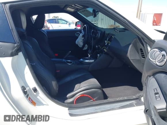 ✅ 2009 Nissan 370Z Touring • VIN: JN1AZ44E99M411252 • Lot: 41969671. Listed on IAAI with 91,873 mi. Free auction sales archive from the USA and detailed vehicle history report at DreamBid. Image 5.