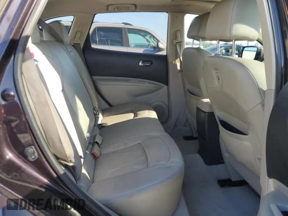 ✅ 2011 Nissan Rogue S • VIN: JN8AS5MT3BW166677 • Lot: 93440935. Listed on Copart with 198,143 mi. Free auction sales archive from the USA and detailed vehicle history report at DreamBid. Image 11.