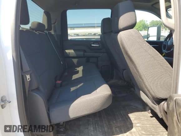 ✅ 2024 Chevrolet Silverado 2500HD Work Truck • VIN: 2GC4YLE73R1116053 • Лот: 69352555. Опубликован ранее на Copart с пробегом 57 082 миль. Бесплатный доступ к архиву аукционных продаж из США и подробный отчёт об истории автомобиля на DreamBid. Изображение 10.