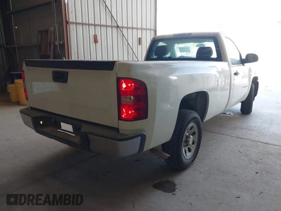 ✅ 2010 Chevrolet Silverado 1500 Work Truck • VIN: 1GCPCPEX1AZ184463 • Lot: 43027922. Listed on IAAI with 243,636 mi. Free auction sales archive from the USA and detailed vehicle history report at DreamBid. Image 4.