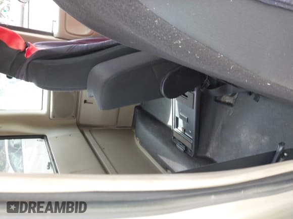 ✅ 2007 Ford Ranger XL • VIN: 1FTYR14D07PA15711 • Lot: 43095892. Listed on IAAI with 194,878 mi. Free auction sales archive from the USA and detailed vehicle history report at DreamBid. Image 8.