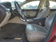 ✅ 2017 Buick Regal Premium II • VIN: 2G4GS5GXXH9164796 • Lot: 86142155. Wystawiony na Copart z przebiegiem 118 117 mil. Bezpłatny archiwum sprzedaży aukcyjnych z USA i szczegółowy raport historii pojazdu na DreamBid. Zdjęcie 7.