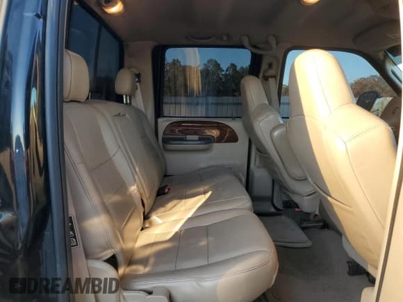 ✅ 2004 Ford F-250 XL • VIN: 1FTNW21P64EB09342 • Lot: 92063735. Listed on Copart with 211,897 mi. Free auction sales archive from the USA and detailed vehicle history report at DreamBid. Image 10.