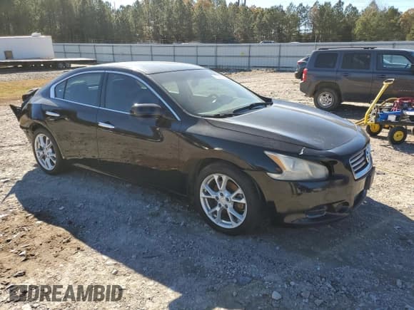 ✅ 2013 Nissan Maxima S • VIN: 1N4AA5AP2DC838101 • Lot: 91240155. Listed on Copart with 216,392 mi. Free auction sales archive from the USA and detailed vehicle history report at DreamBid. Image 4.