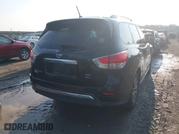 ✅ 2016 Nissan Pathfinder SV • VIN: 5N1AR2MM5GC636940 • Lot: 42869934. Wystawiony na IAAI z przebiegiem 186 803 mil. Bezpłatny archiwum sprzedaży aukcyjnych z USA i szczegółowy raport historii pojazdu na DreamBid. Zdjęcie 4.