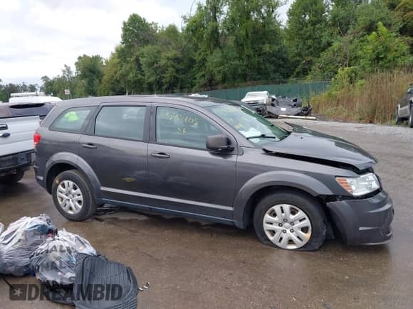 2015 Dodge Journey American Value с VIN 3C4PDCAB8FT737611, выставлен на аукционе IAAI как лот 43392605 с пробегом 120 153 миль миль и . История ставок и продаж доступна на DreamBid. Изображение 12.