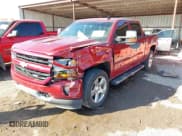 ✅ 2018 Chevrolet Silverado 1500 LT • VIN: 3GCUKREC4JG493522 • Lot: 43412461. Wystawiony na IAAI z przebiegiem 123 740 mil. Bezpłatny archiwum sprzedaży aukcyjnych z USA i szczegółowy raport historii pojazdu na DreamBid. Zdjęcie 2.